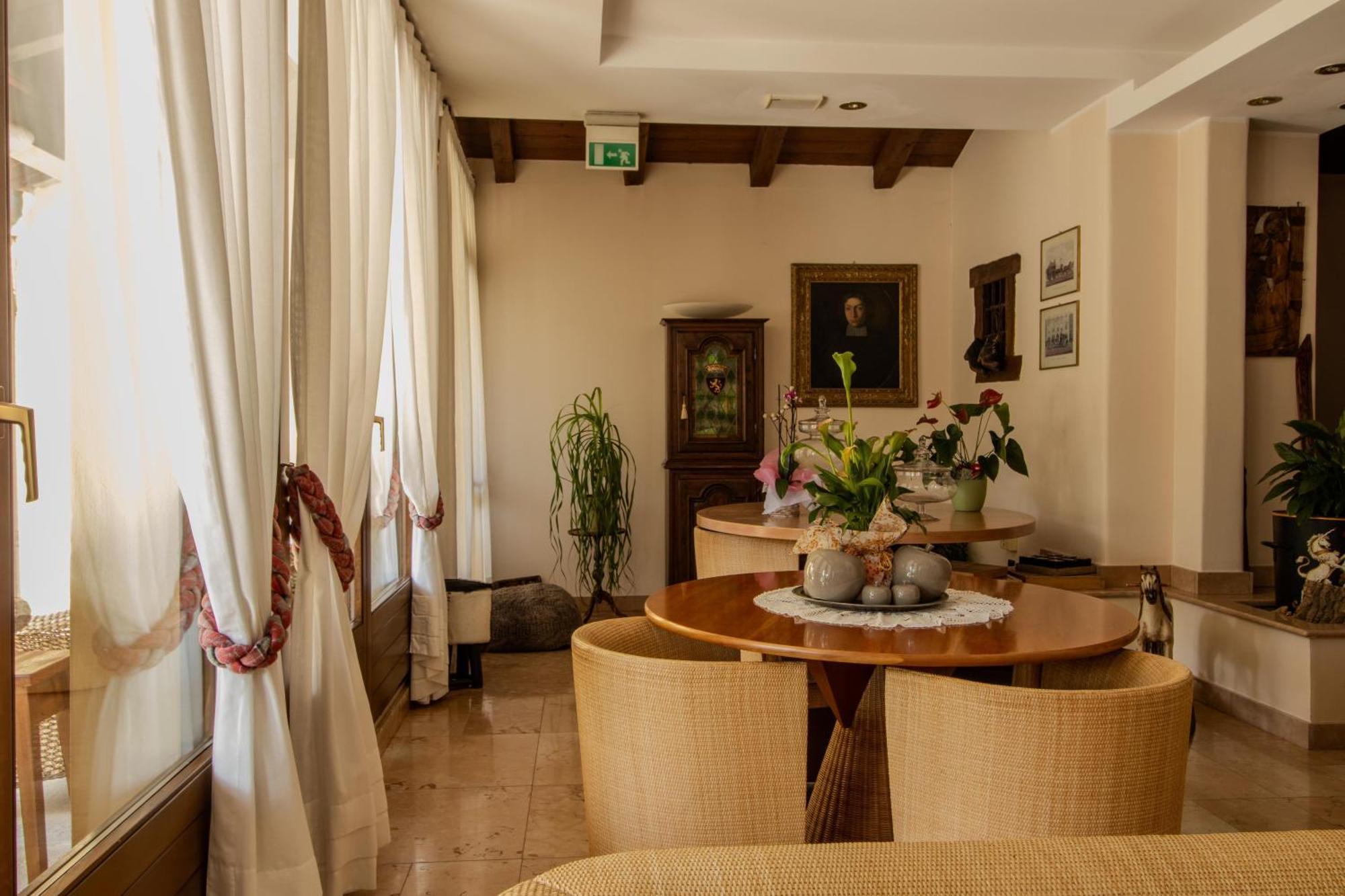 Paradise Hotel & Wellness เซนต์วินเซนต์ ภายนอก รูปภาพ